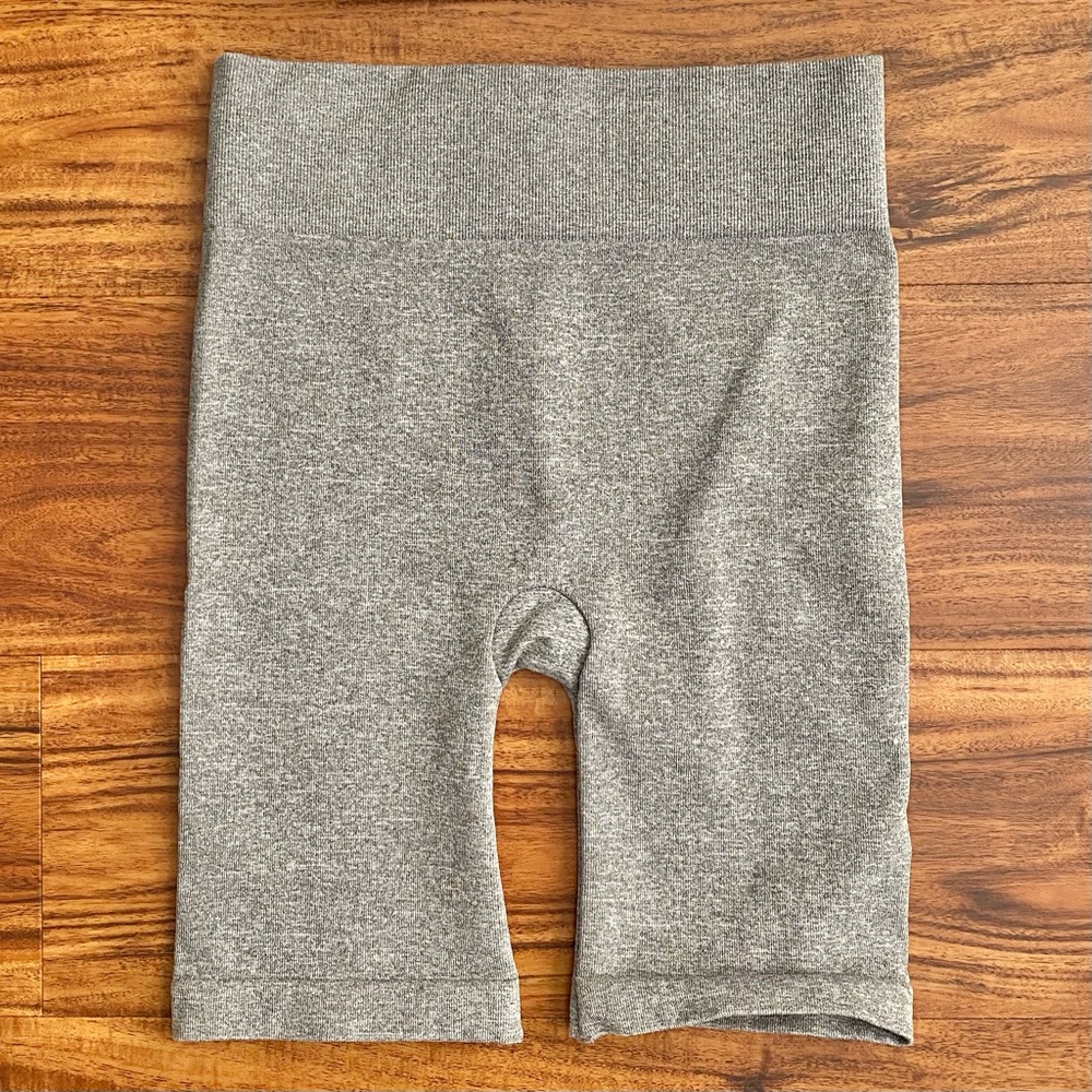 Women's LA Active Yoga Shorts